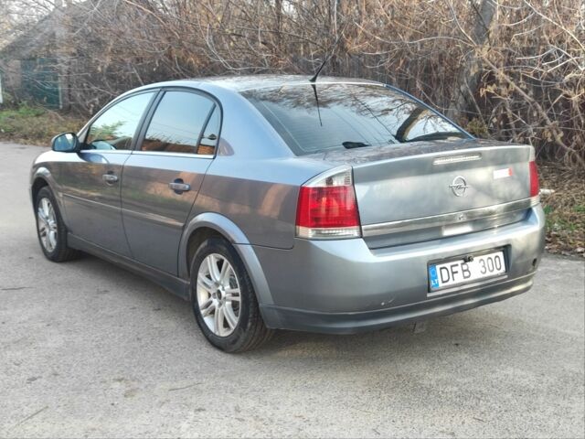 Сірий Опель Вектра, об'ємом двигуна 0 л та пробігом 300 тис. км за 2000 $, фото 1 на Automoto.ua