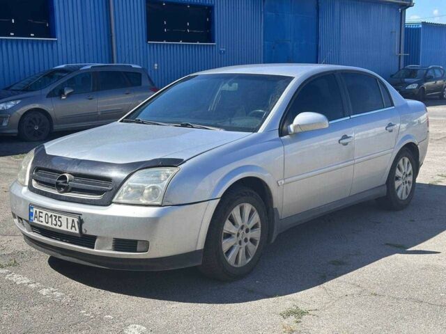 Сірий Опель Вектра, об'ємом двигуна 2.2 л та пробігом 260 тис. км за 3000 $, фото 1 на Automoto.ua