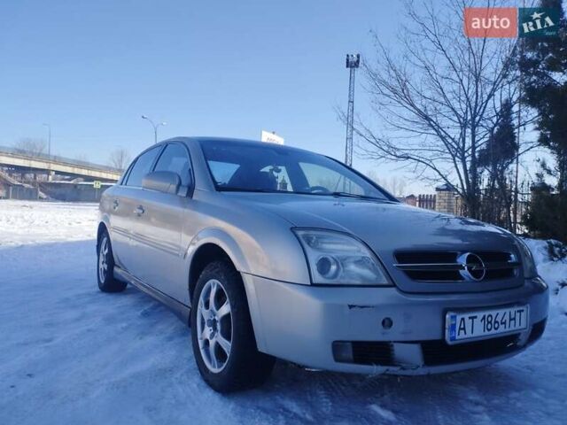 Сірий Опель Вектра, об'ємом двигуна 2.2 л та пробігом 262 тис. км за 3400 $, фото 1 на Automoto.ua