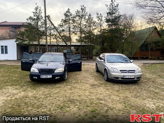 Серый Опель Вектра, объемом двигателя 2.2 л и пробегом 186 тыс. км за 6500 $, фото 1 на Automoto.ua