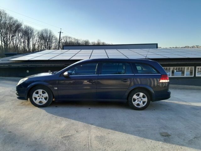 Серый Опель Вектра, объемом двигателя 1.9 л и пробегом 299 тыс. км за 4800 $, фото 1 на Automoto.ua