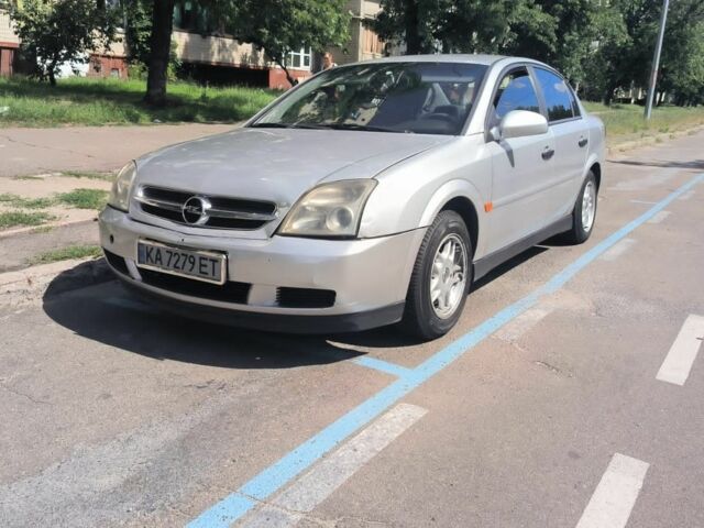 Серый Опель Вектра, объемом двигателя 1.8 л и пробегом 350 тыс. км за 2999 $, фото 1 на Automoto.ua