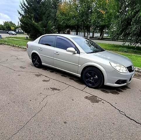 Сірий Опель Вектра, об'ємом двигуна 2.2 л та пробігом 20 тис. км за 5500 $, фото 1 на Automoto.ua