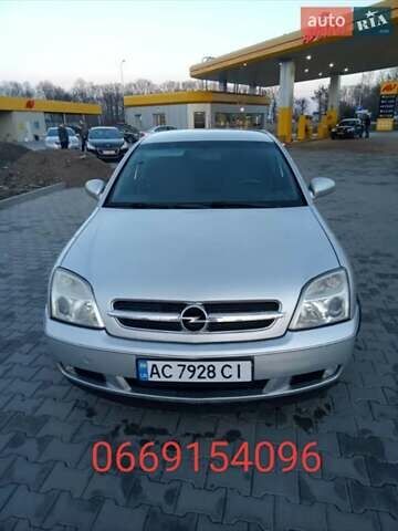 Сірий Опель Вектра, об'ємом двигуна 2.2 л та пробігом 350 тис. км за 4250 $, фото 1 на Automoto.ua