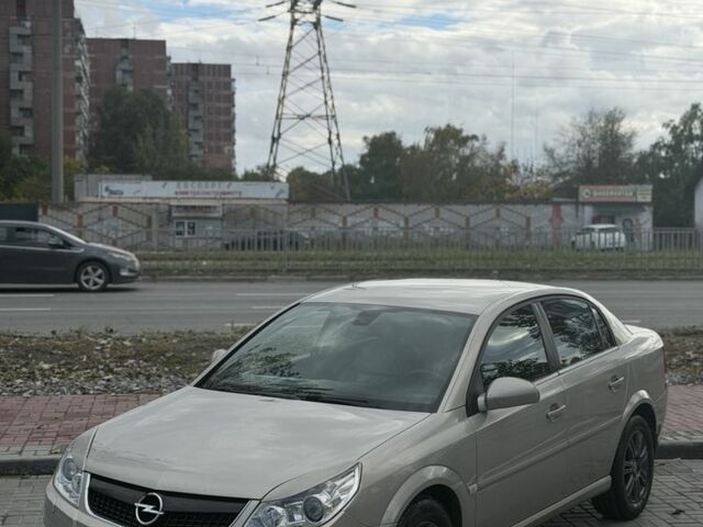 Сірий Опель Вектра, об'ємом двигуна 2.2 л та пробігом 270 тис. км за 3109 $, фото 1 на Automoto.ua