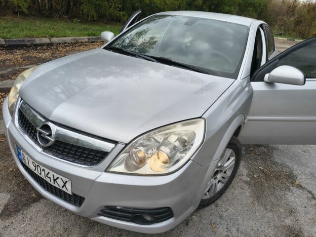 Серый Опель Вектра, объемом двигателя 2.2 л и пробегом 320 тыс. км за 5200 $, фото 1 на Automoto.ua