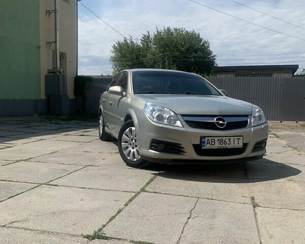 Серый Опель Вектра, объемом двигателя 2.2 л и пробегом 268 тыс. км за 6300 $, фото 1 на Automoto.ua