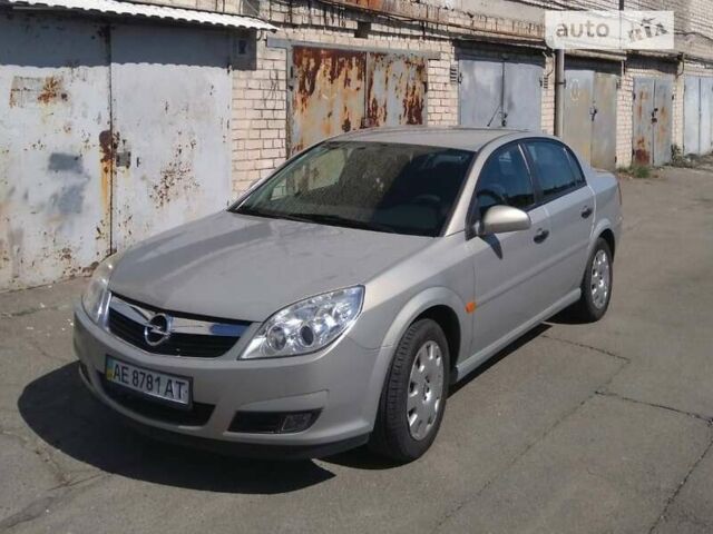 Серый Опель Вектра, объемом двигателя 1.8 л и пробегом 182 тыс. км за 6100 $, фото 1 на Automoto.ua