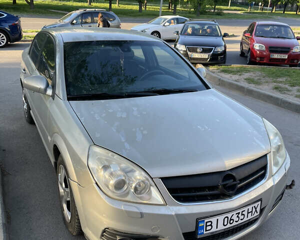 Опель Вектра 2006 в Полтаве на Automoto.ua Серый Опель Вектра, объемом двигателя 2.2 л и пробегом 230 тыс. км за 4500 $, фото 1 на Automoto.ua
