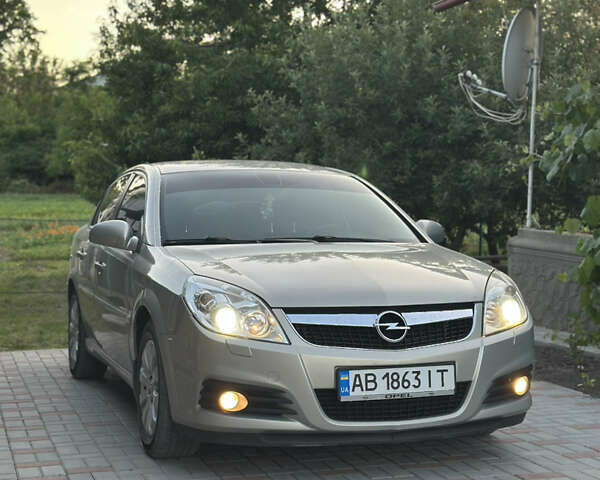 Серый Опель Вектра, объемом двигателя 2.2 л и пробегом 280 тыс. км за 6700 $, фото 1 на Automoto.ua