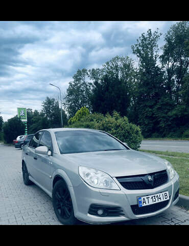 Серый Опель Вектра, объемом двигателя 2.2 л и пробегом 271 тыс. км за 4300 $, фото 1 на Automoto.ua