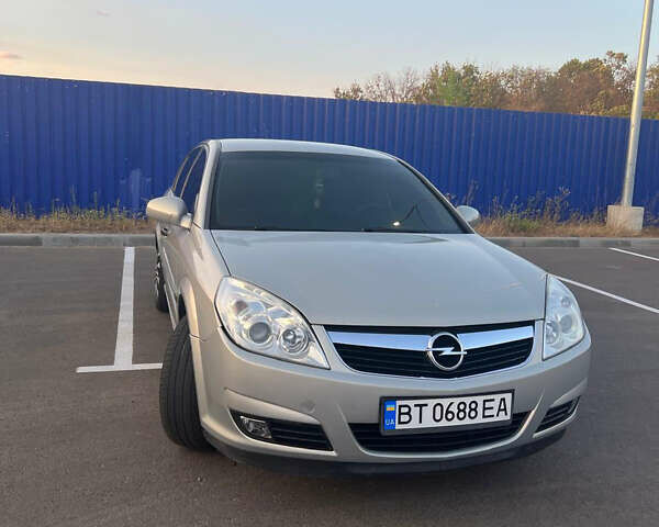 Серый Опель Вектра, объемом двигателя 1.91 л и пробегом 215 тыс. км за 5400 $, фото 1 на Automoto.ua