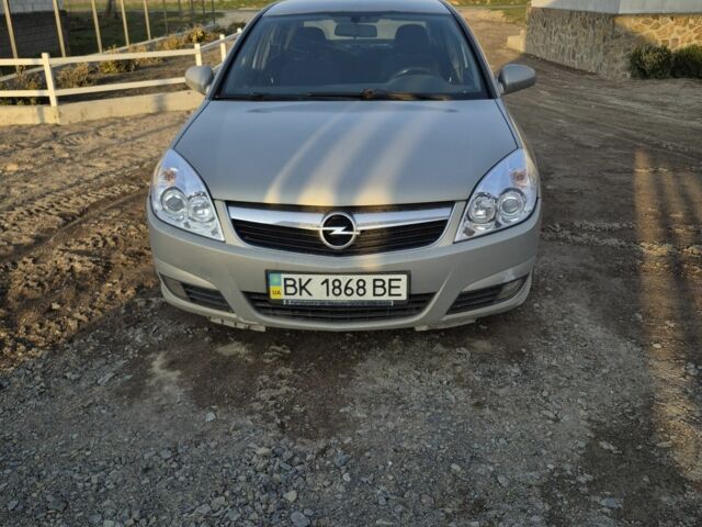 Серый Опель Вектра, объемом двигателя 0 л и пробегом 161 тыс. км за 3999 $, фото 1 на Automoto.ua