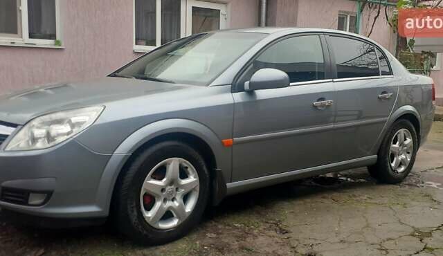 Серый Опель Вектра, объемом двигателя 2.2 л и пробегом 147 тыс. км за 5500 $, фото 1 на Automoto.ua