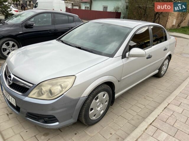Сірий Опель Вектра, об'ємом двигуна 1.6 л та пробігом 412 тис. км за 2900 $, фото 1 на Automoto.ua