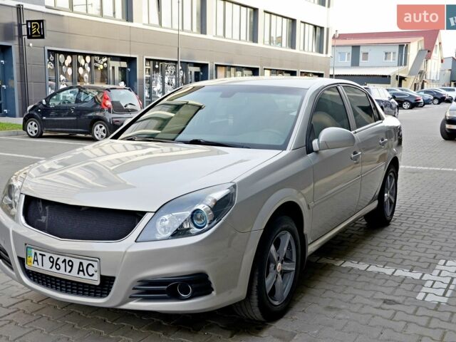 Сірий Опель Вектра, об'ємом двигуна 2.2 л та пробігом 209 тис. км за 5200 $, фото 1 на Automoto.ua