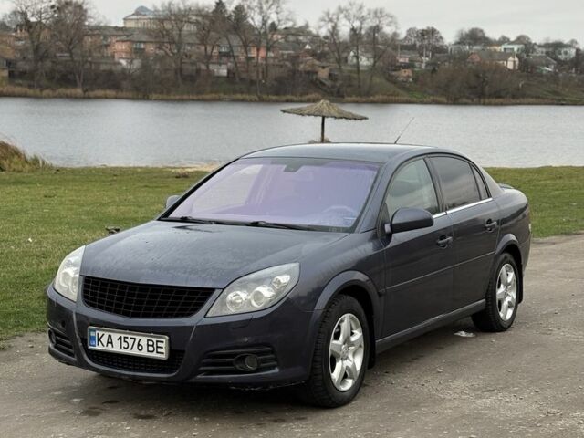 Сірий Опель Вектра, об'ємом двигуна 2.2 л та пробігом 277 тис. км за 5000 $, фото 1 на Automoto.ua