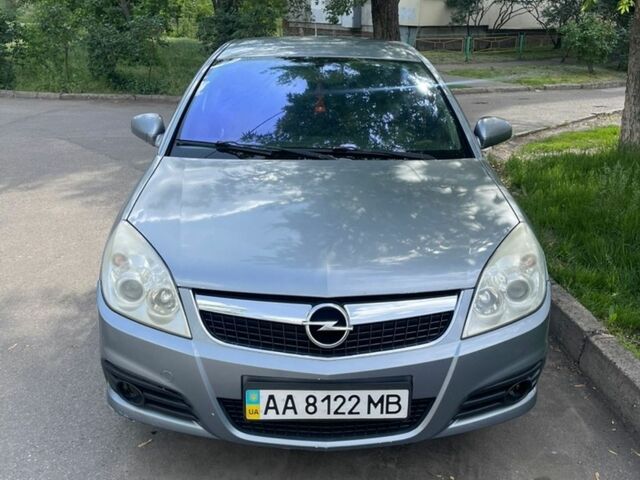 Сірий Опель Вектра, об'ємом двигуна 1.8 л та пробігом 225 тис. км за 4500 $, фото 1 на Automoto.ua