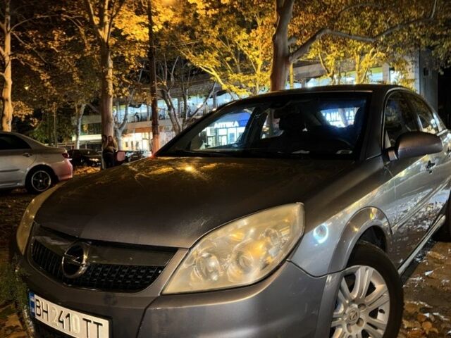 Сірий Опель Вектра, об'ємом двигуна 1.9 л та пробігом 40 тис. км за 2000 $, фото 1 на Automoto.ua