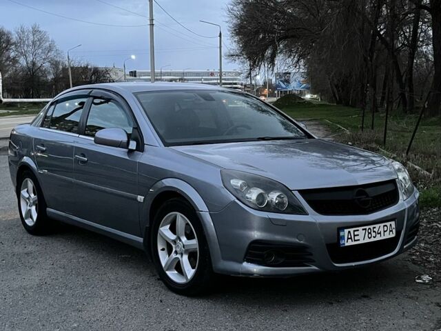 Серый Опель Вектра, объемом двигателя 2.2 л и пробегом 299 тыс. км за 4850 $, фото 1 на Automoto.ua