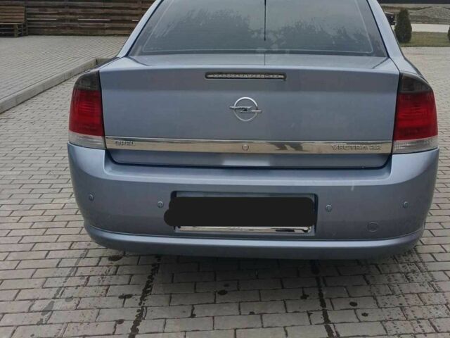 Сірий Опель Вектра, об'ємом двигуна 2.2 л та пробігом 267 тис. км за 4800 $, фото 1 на Automoto.ua