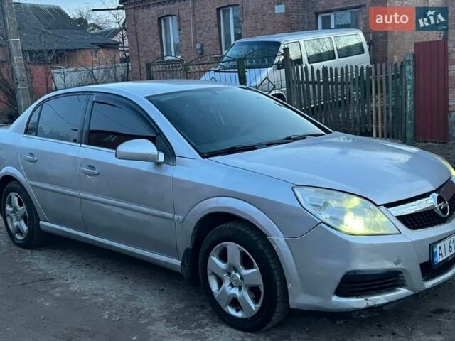 Серый Опель Вектра, объемом двигателя 2.2 л и пробегом 420 тыс. км за 2200 $, фото 1 на Automoto.ua