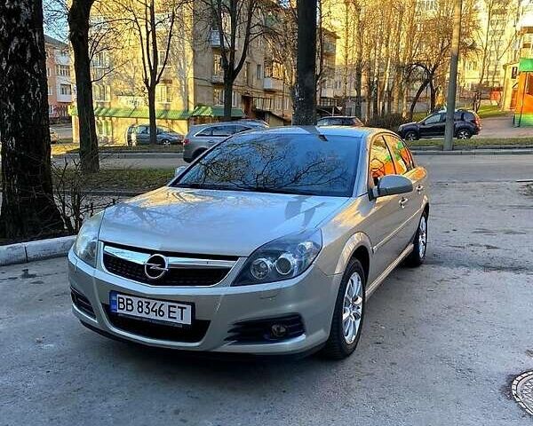 Серый Опель Вектра, объемом двигателя 2.2 л и пробегом 134 тыс. км за 7100 $, фото 1 на Automoto.ua