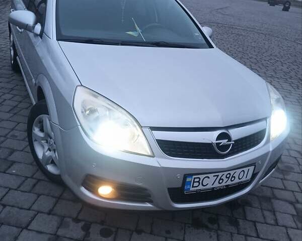 Серый Опель Вектра, объемом двигателя 2.2 л и пробегом 347 тыс. км за 4700 $, фото 1 на Automoto.ua