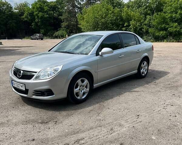Сірий Опель Вектра, об'ємом двигуна 2.2 л та пробігом 89 тис. км за 7500 $, фото 1 на Automoto.ua