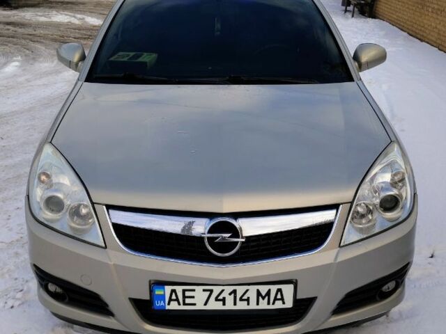 Серый Опель Вектра, объемом двигателя 1.8 л и пробегом 194 тыс. км за 5500 $, фото 1 на Automoto.ua