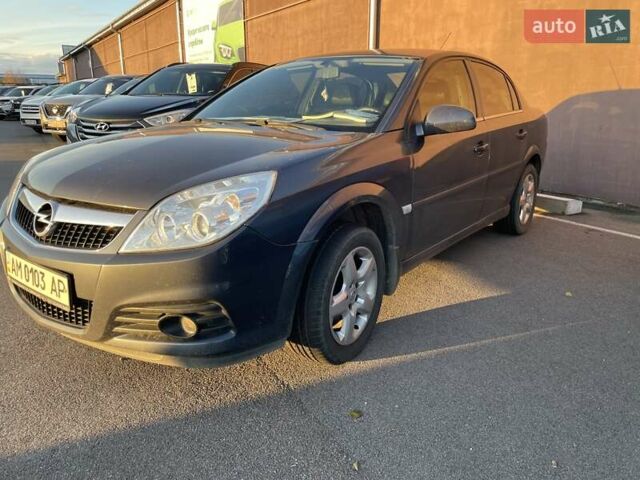 Серый Опель Вектра, объемом двигателя 1.8 л и пробегом 101 тыс. км за 5000 $, фото 1 на Automoto.ua