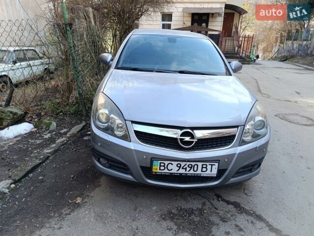 Серый Опель Вектра, объемом двигателя 2.2 л и пробегом 62 тыс. км за 6300 $, фото 1 на Automoto.ua