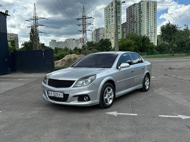 Сірий Опель Вектра, об'ємом двигуна 2.2 л та пробігом 288 тис. км за 5000 $, фото 1 на Automoto.ua