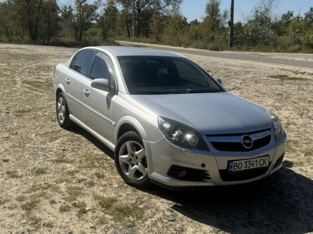 Сірий Опель Вектра, об'ємом двигуна 2.2 л та пробігом 290 тис. км за 4499 $, фото 1 на Automoto.ua