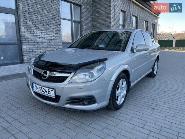 Сірий Опель Вектра, об'ємом двигуна 2.2 л та пробігом 190 тис. км за 5999 $, фото 1 на Automoto.ua