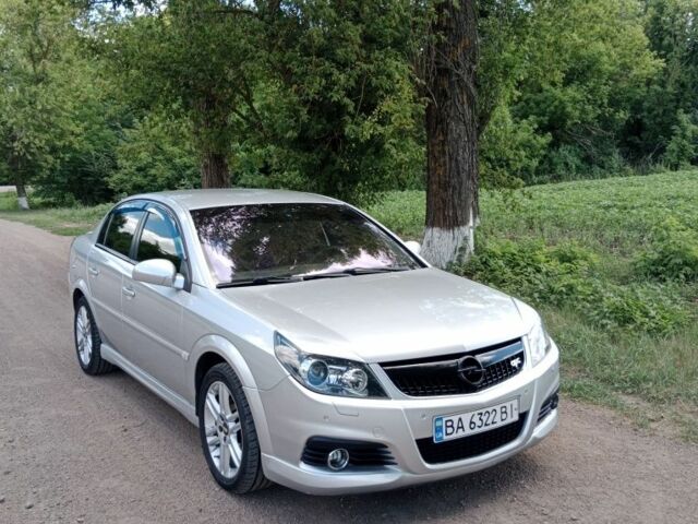 Серый Опель Вектра, объемом двигателя 2.2 л и пробегом 250 тыс. км за 6500 $, фото 1 на Automoto.ua