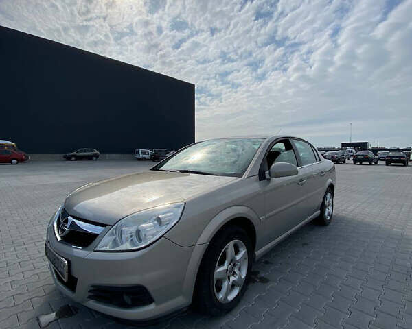 Серый Опель Вектра, объемом двигателя 1.8 л и пробегом 135 тыс. км за 5500 $, фото 1 на Automoto.ua