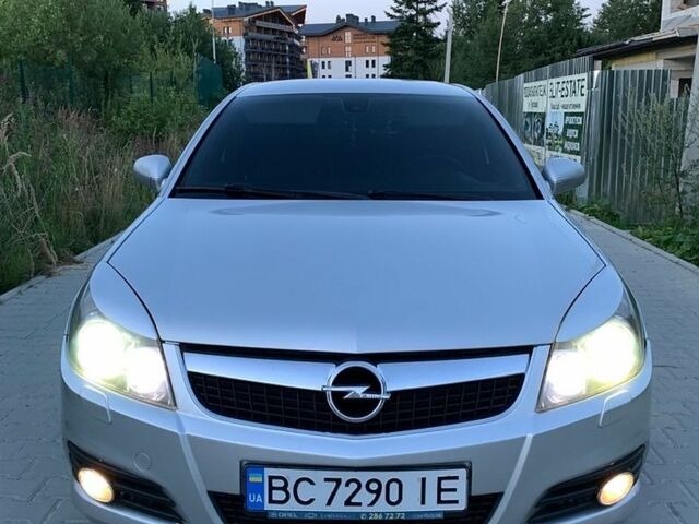 Сірий Опель Вектра, об'ємом двигуна 2.2 л та пробігом 250 тис. км за 6500 $, фото 1 на Automoto.ua