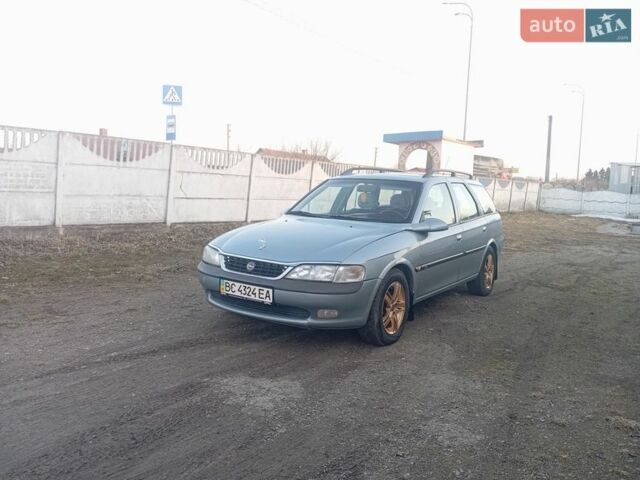 Серый Опель Вектра, объемом двигателя 1.8 л и пробегом 329 тыс. км за 1750 $, фото 1 на Automoto.ua