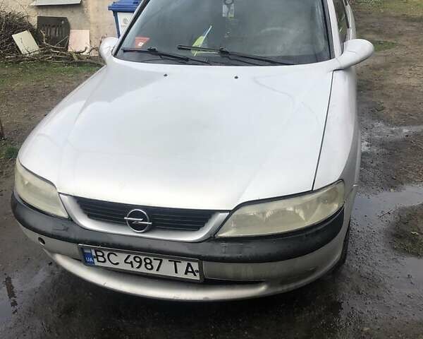 Серый Опель Вектра, объемом двигателя 2 л и пробегом 395 тыс. км за 1016 $, фото 1 на Automoto.ua