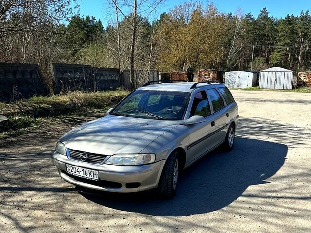 Серый Опель Вектра, объемом двигателя 2 л и пробегом 0 тыс. км за 2450 $, фото 1 на Automoto.ua