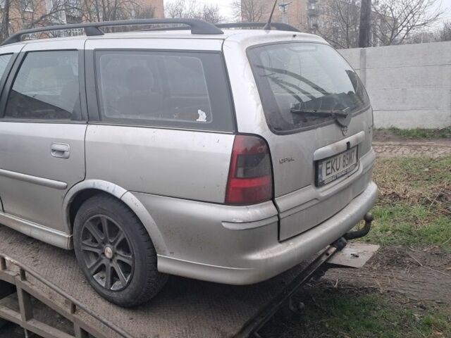 Серый Опель Вектра, объемом двигателя 2 л и пробегом 250 тыс. км за 500 $, фото 1 на Automoto.ua