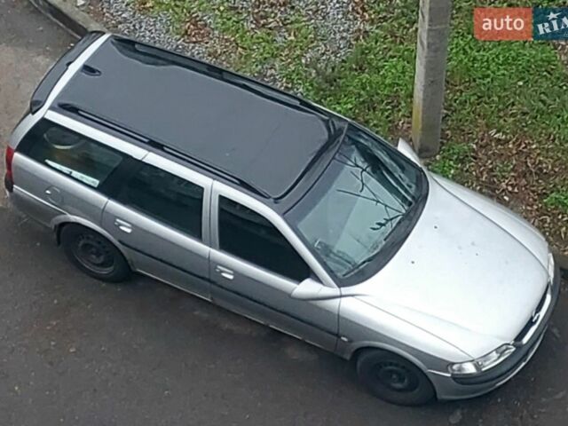 Серый Опель Вектра, объемом двигателя 2 л и пробегом 436 тыс. км за 2800 $, фото 1 на Automoto.ua