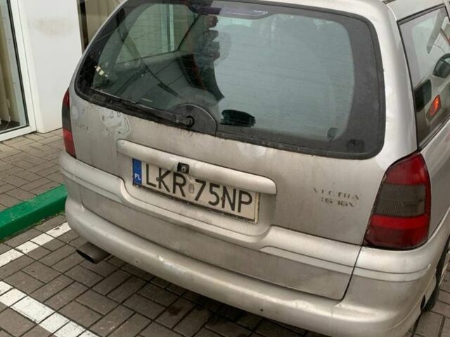 Серый Опель Вектра, объемом двигателя 1.6 л и пробегом 350 тыс. км за 593 $, фото 1 на Automoto.ua