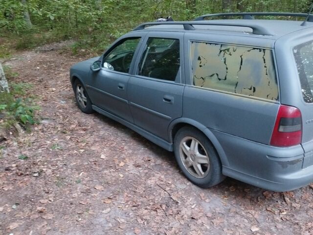 Сірий Опель Вектра, об'ємом двигуна 0 л та пробігом 290 тис. км за 1098 $, фото 1 на Automoto.ua