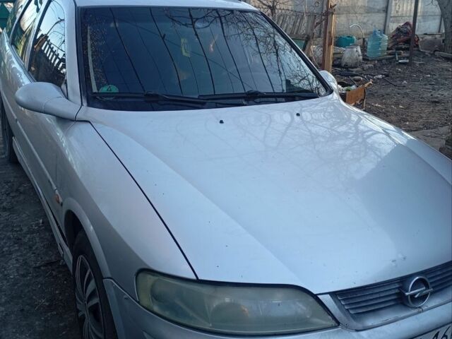 Сірий Опель Вектра, об'ємом двигуна 0 л та пробігом 400 тис. км за 1500 $, фото 1 на Automoto.ua