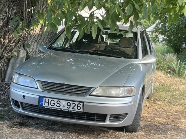 Серый Опель Вектра, объемом двигателя 2.2 л и пробегом 339 тыс. км за 799 $, фото 1 на Automoto.ua