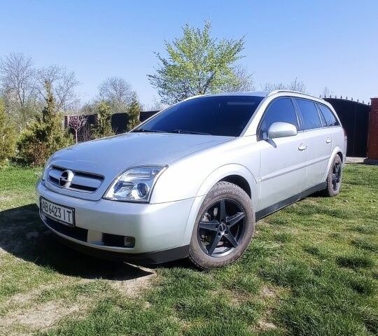 Сірий Опель Вектра, об'ємом двигуна 2.2 л та пробігом 214 тис. км за 4200 $, фото 1 на Automoto.ua