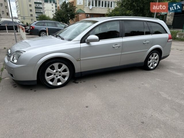 Сірий Опель Вектра, об'ємом двигуна 1.9 л та пробігом 289 тис. км за 5000 $, фото 1 на Automoto.ua