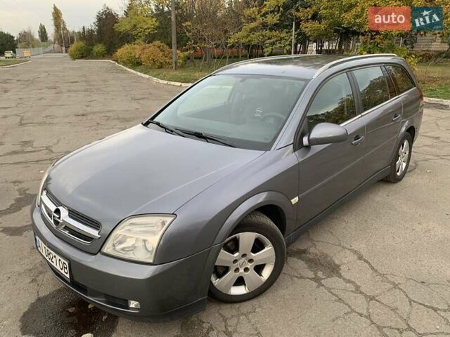 Опель Вектра 2004 в Киеве на Automoto.ua Серый Опель Вектра, объемом двигателя 2.02 л и пробегом 384 тыс. км за 3452 $, фото 1 на Automoto.ua